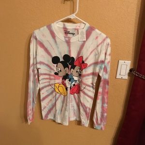 Mickey/Minnie shirt